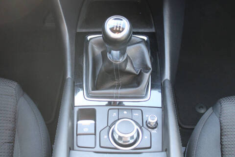 2017 Mazda MAZDA3 Sport