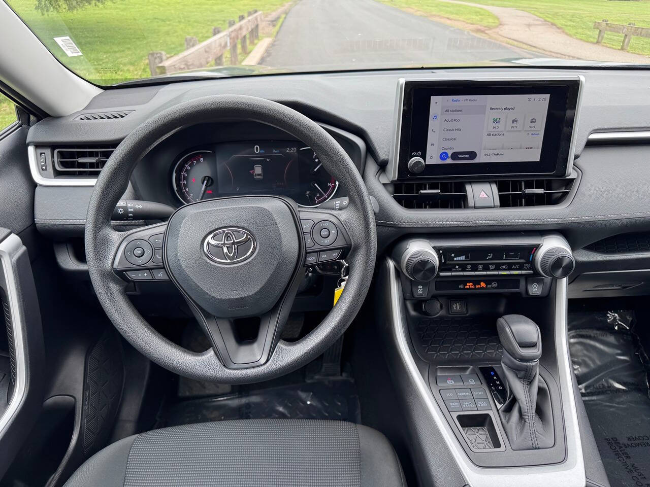 2024 Toyota RAV4 15