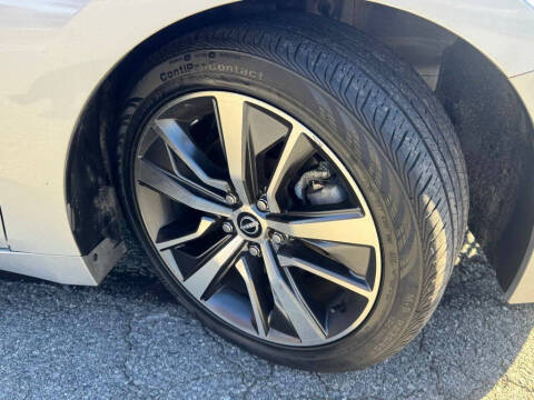 2023 Nissan Maxima 3.5 SV