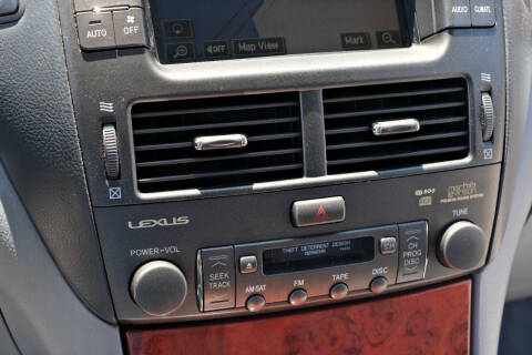 2004 Lexus LS 430