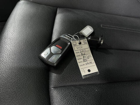 2017 Audi A4 2.0T quattro Premium Plus