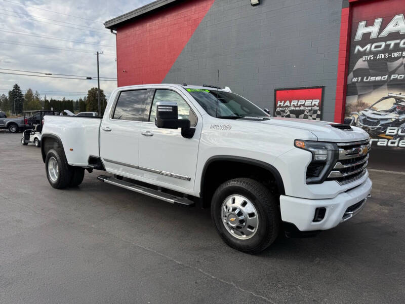 2024 Chevrolet Silverado 3500HD High Country's photo