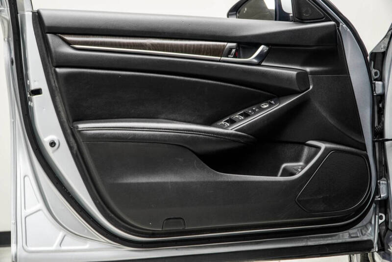 2020 Honda Accord EX