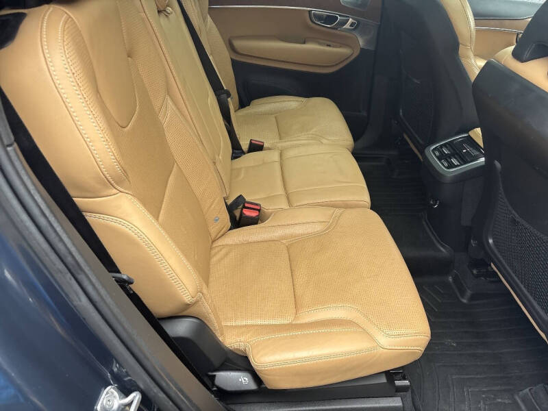 2019 Volvo XC90 T6 Inscription