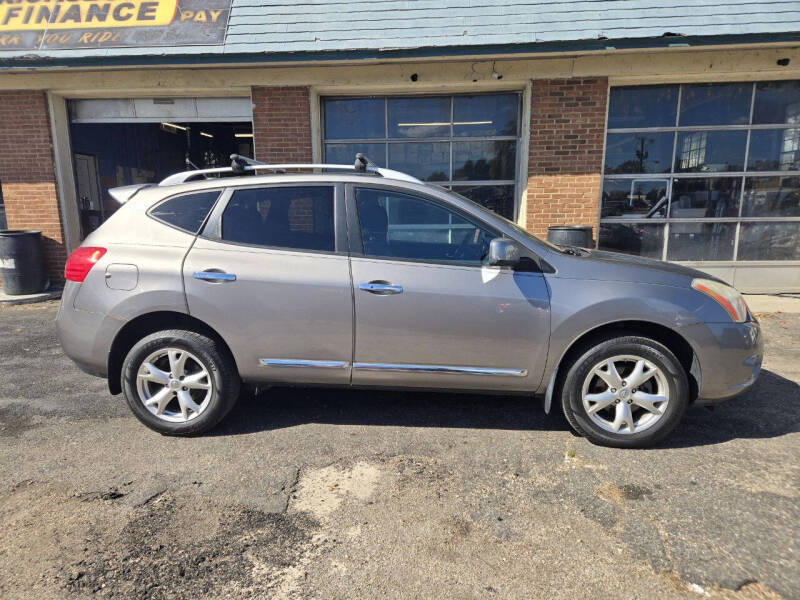 2011 Nissan Rogue SV