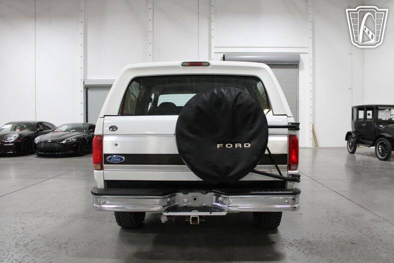 1992 Ford Bronco XLT