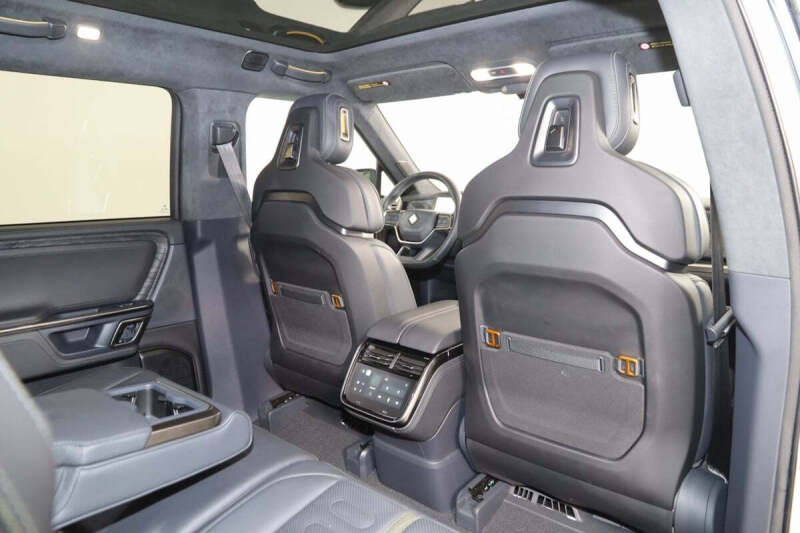 2022 Rivian R1S Launch Edition