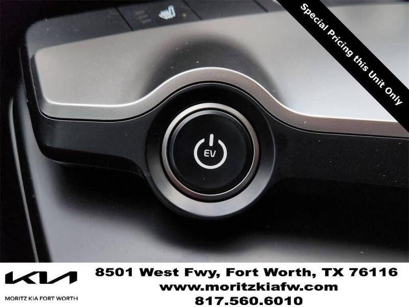 2025 Kia EV6 Light Long Range