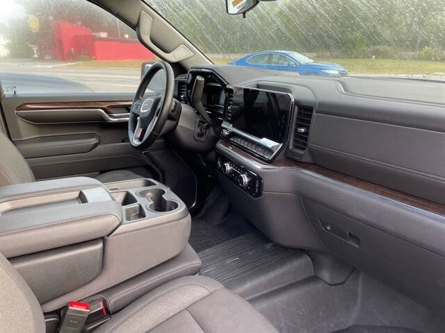 2024 GMC Sierra 1500