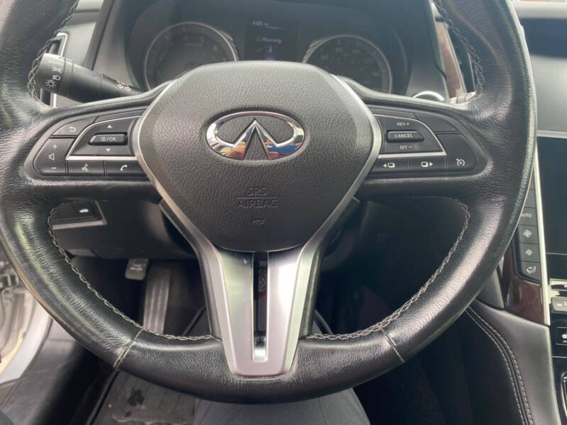 2018 Infiniti Q50 3.0T Luxe