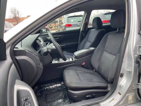 2017 Nissan Altima 2.5 SV