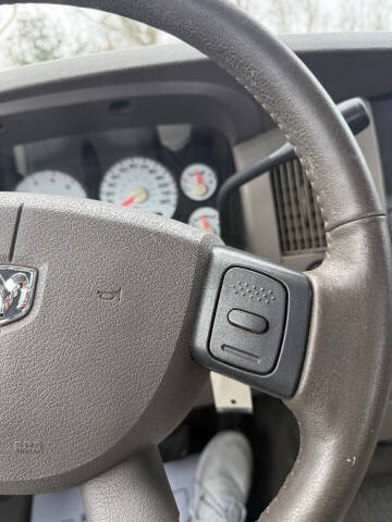 2004 Dodge Ram 1500 SLT