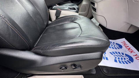 2017 Chrysler Pacifica Touring-L Plus