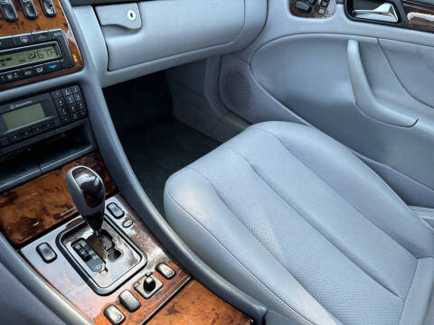 2002 Mercedes-Benz CLK CLK 320