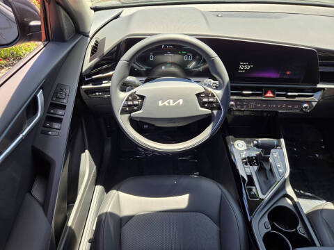 2025 Kia Niro EX
