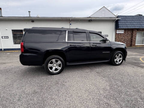 2018 Chevrolet Suburban LT