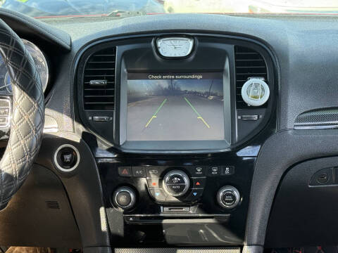 2014 Chrysler 300 S