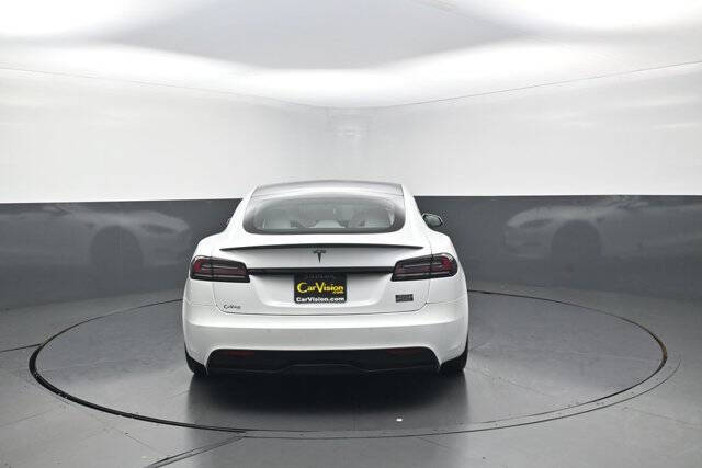 2022 Tesla Model S Plaid