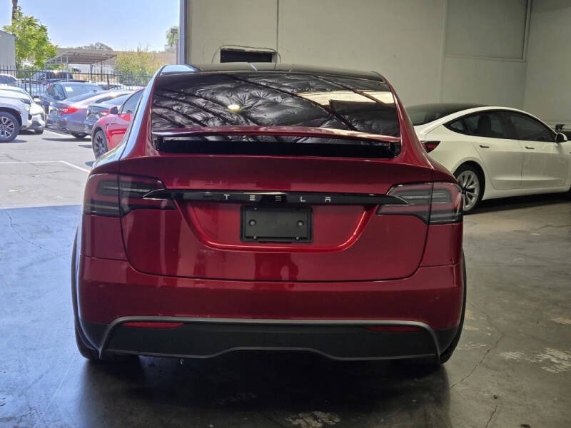 2023 Tesla Model X Standard Range