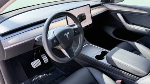 2023 Tesla Model Y Performance