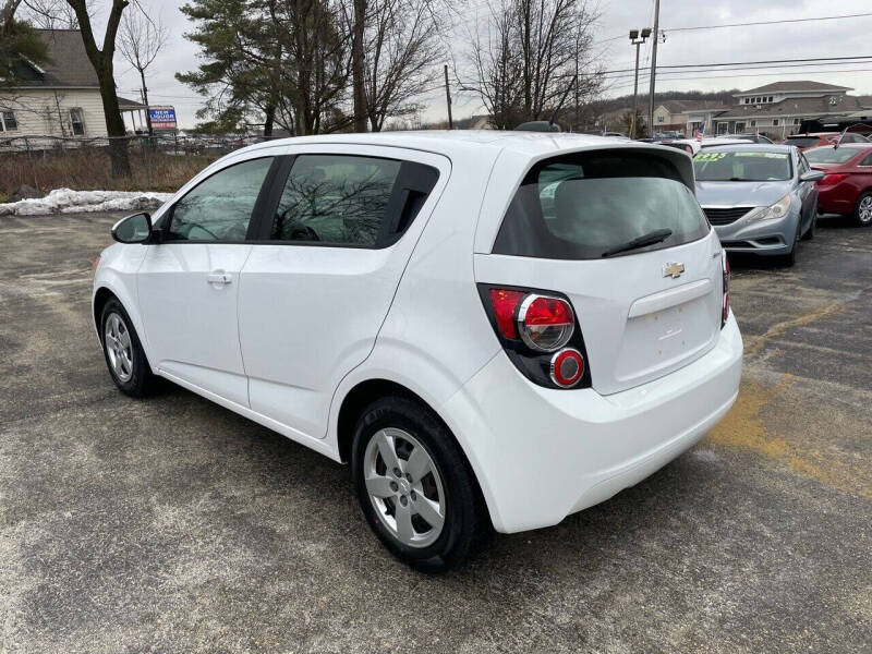 2016 Chevrolet Sonic LS Auto