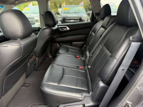 2015 Nissan Pathfinder SL