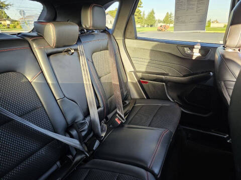 2025 Ford Escape ST-Line Select