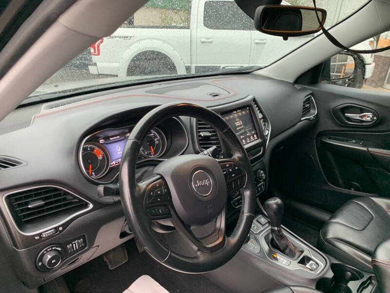 2019 Jeep Cherokee Trailhawk