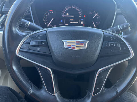 2017 Cadillac XT5