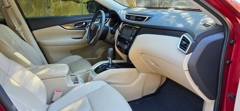 2016 Nissan Rogue SL