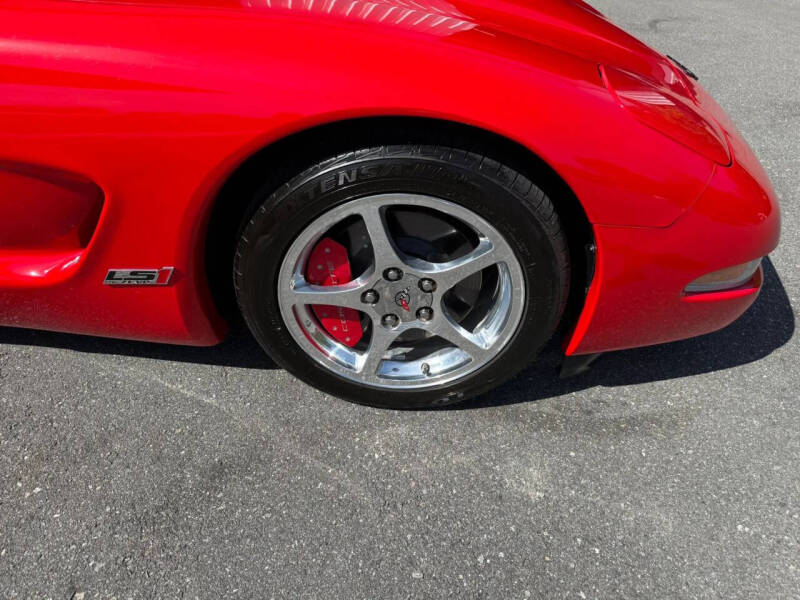 2004 Chevrolet Corvette
