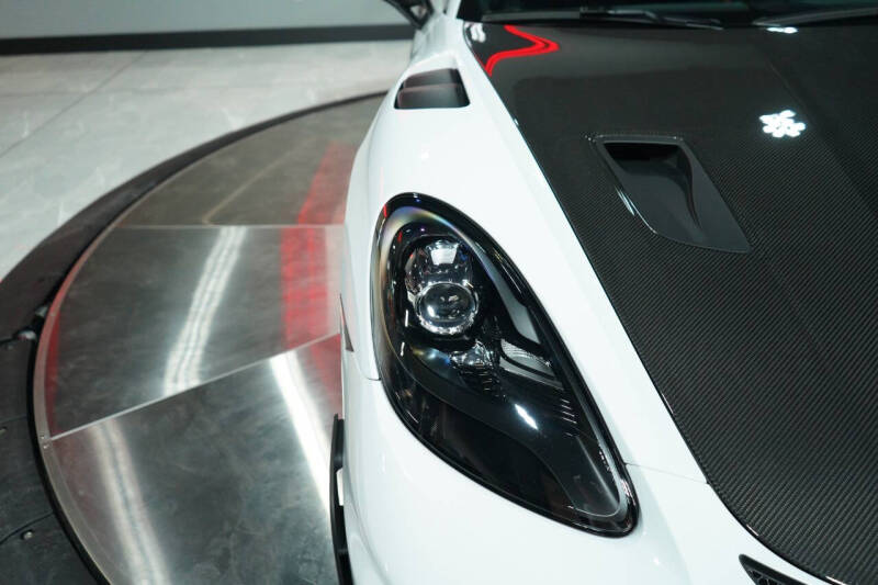 2023 Porsche 718 Cayman GT4 RS