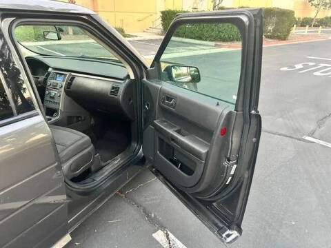 2017 Ford Flex SE