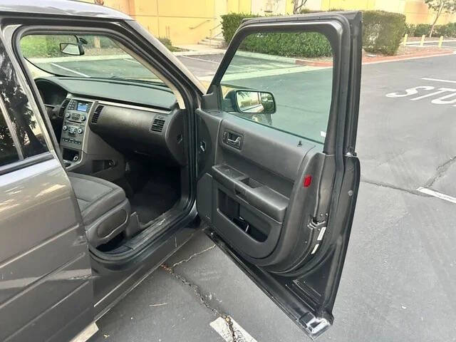 2017 Ford Flex SE