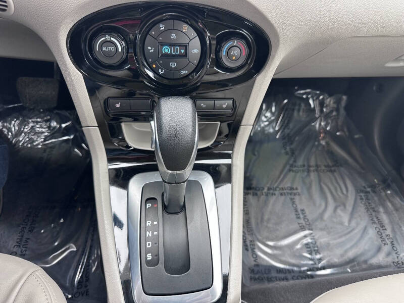 2017 Ford Fiesta Titanium