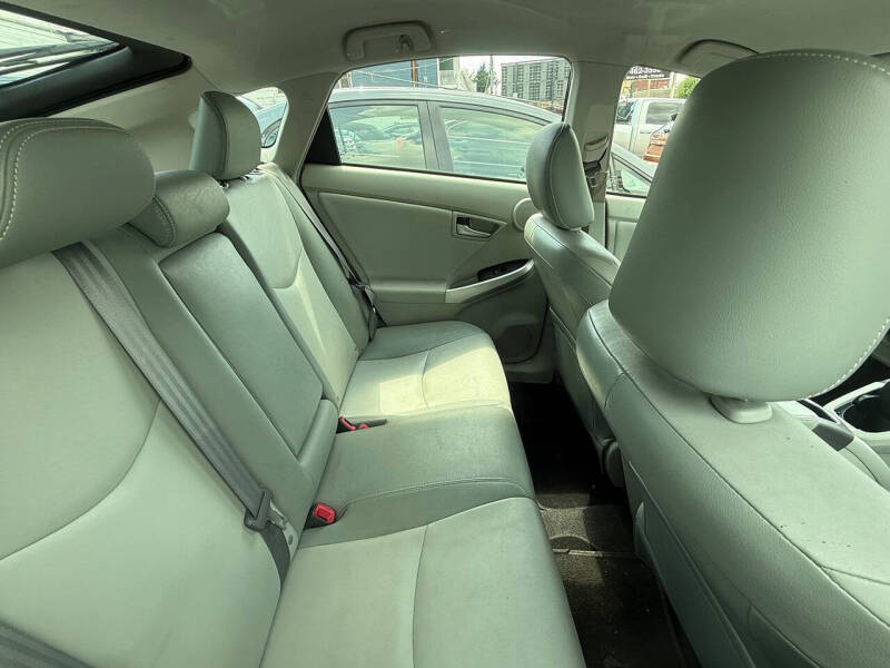 2014 Toyota Prius Four