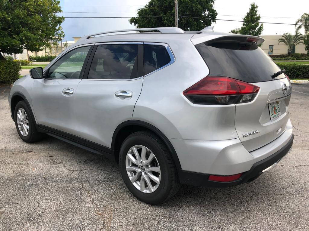 2018 Nissan Rogue  - $15,450
