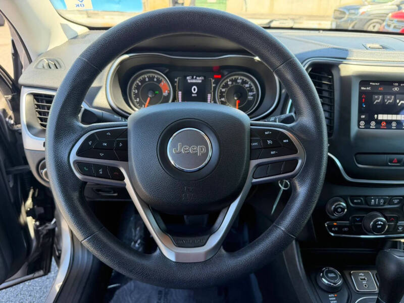 2019 Jeep Cherokee Latitude