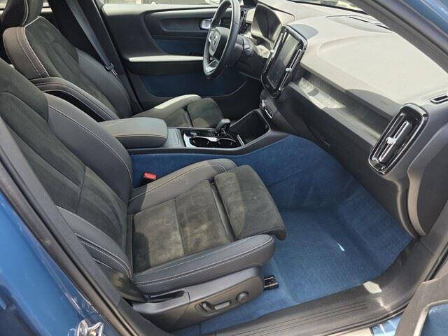 2022 Volvo C40 Recharge Pure Electric P8