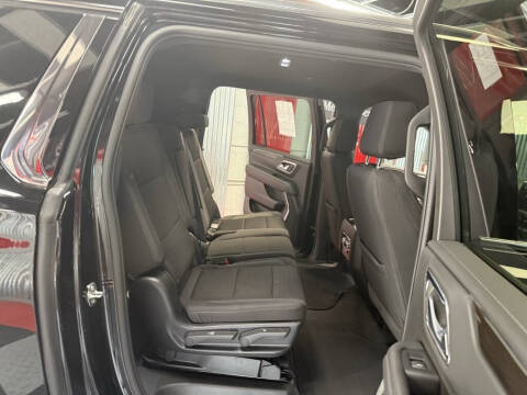 2024 GMC Yukon XL SLE