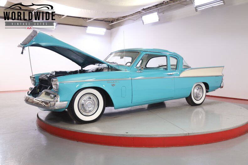 1957 Studebaker Silver Hawk