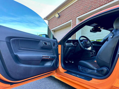 2020 Ford Mustang