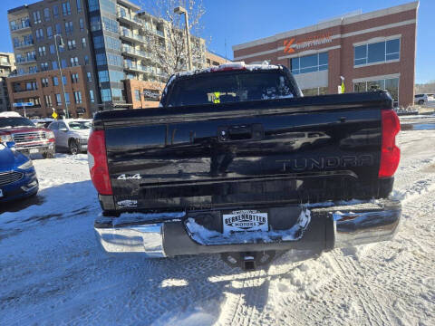 2014 Toyota Tundra SR5
