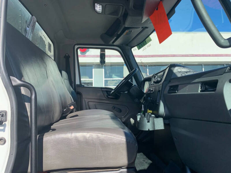 2022 International MV607