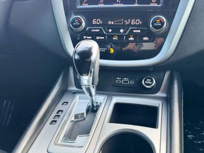 2020 Nissan Murano SV