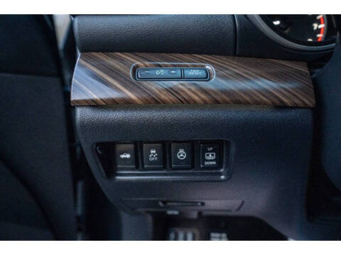 2017 Nissan Maxima Platinum