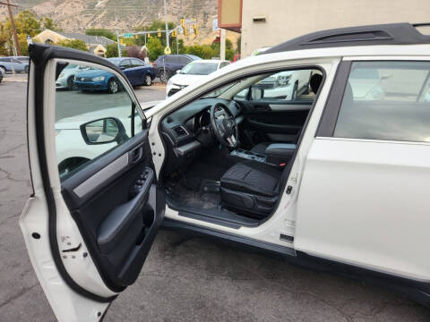 2017 Subaru Outback 2.5i