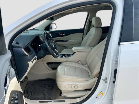 2022 GMC Acadia Denali