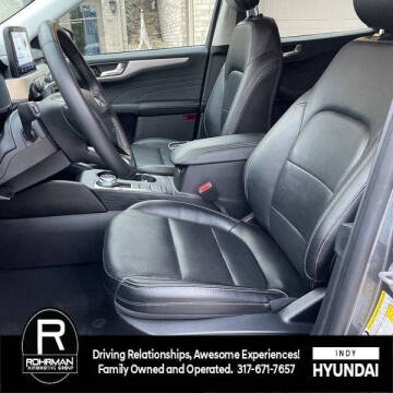 2022 Ford Escape SEL