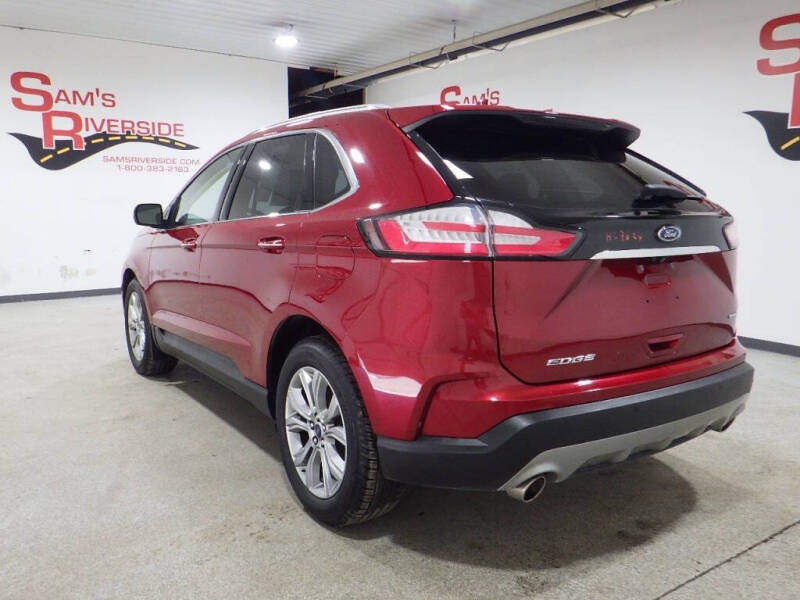 2019 Ford Edge Titanium